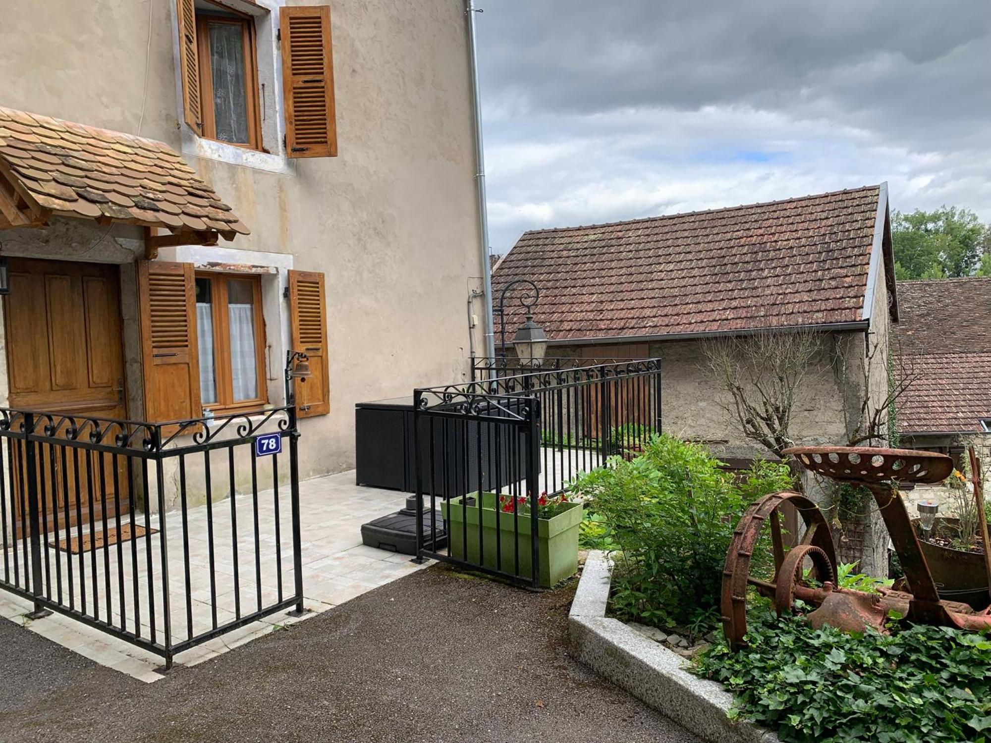 Gite Chez Charlot Chanaz Kültér fotó